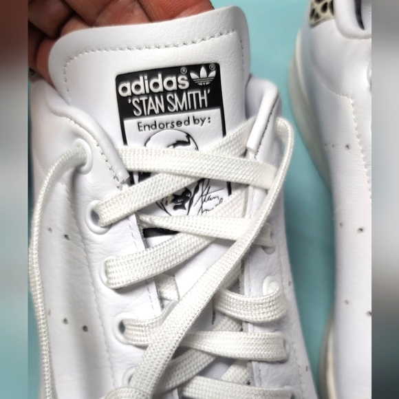 Adidas Stan Smith Sneakers - Picture 2 of 6